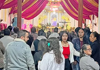 Cientos veneran a la virgen de la Candelaria