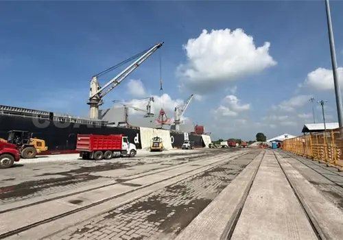 Altos costos frenan polo de desarrollo Altos costos frenan polo de desarrollo