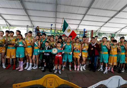 Jóvenes púgiles muestran talento