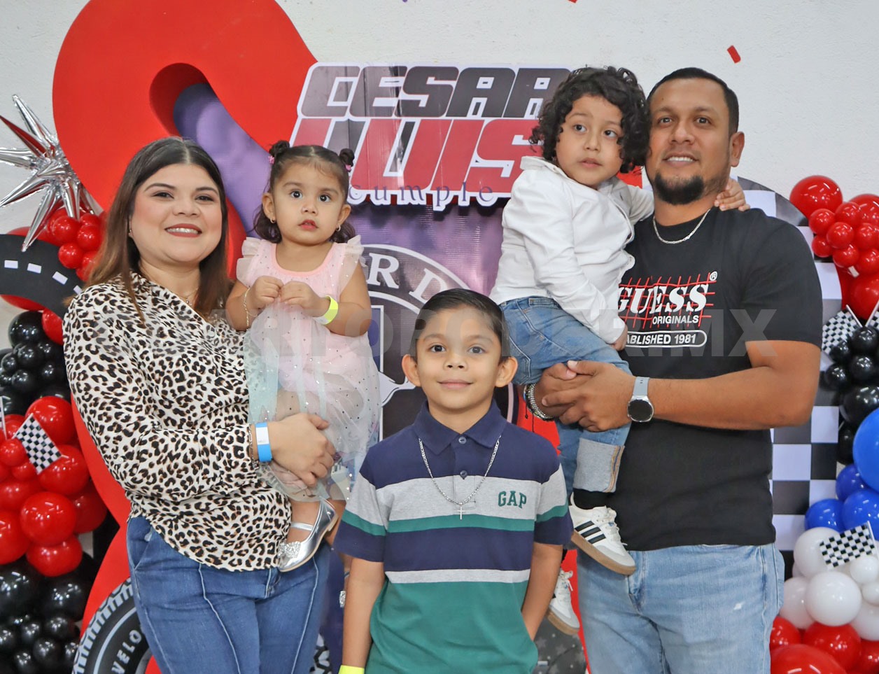 César Luis festeja sus 6 años