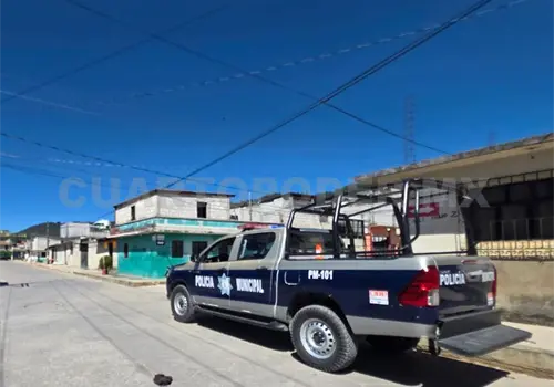 Ejecutan a taxista a balazos dentro de su automóvil