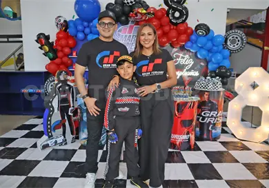 Mario Jesé cumple 8 años