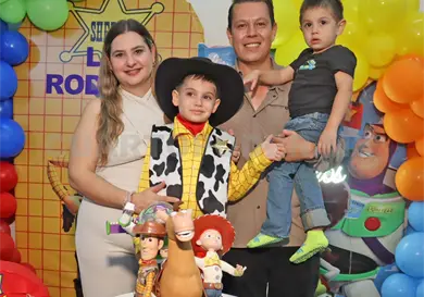 Luis Rodrigo festeja sus 6 años