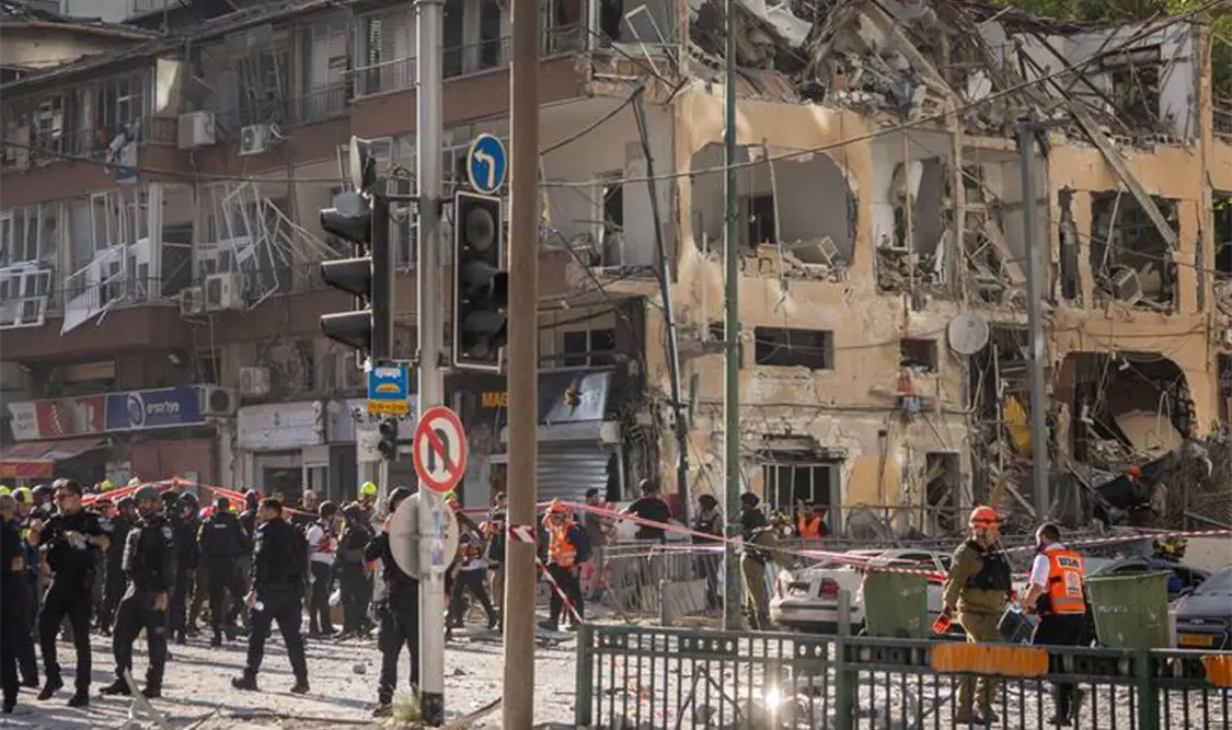 Trump dice que solo una “rendición incondicional” de Irán pondrá fin a la guerra y EUA ayudaría a iraníes a reconstruirse. Cortesía