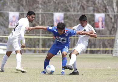 Pavones frena el impulso de oaxaqueños Pavones frena el impulso de oaxaqueños