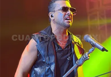 Elefante se presenta con éxito en Tuxtla