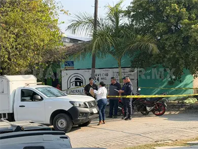 Joven encuentra a su madre sin vida Joven encuentra a su madre sin vida