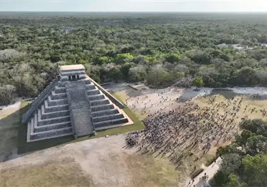 Chichén Itzá, listo para el equinoccio
