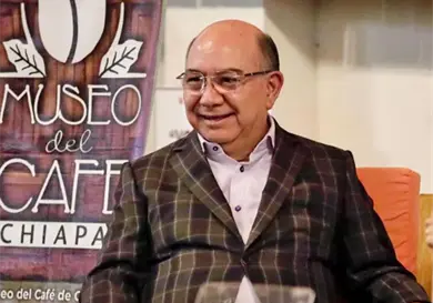 Gómez Aranda destaca obra de Sabines