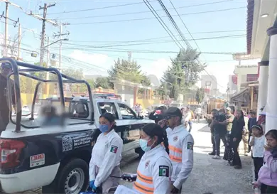 Pelea callejera deja dos heridos