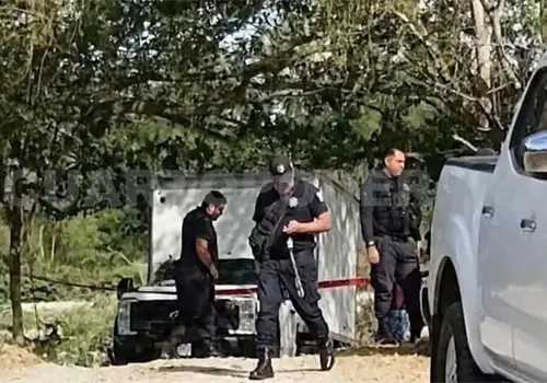 Lo ejecutan a balazos dentro de su vehículo