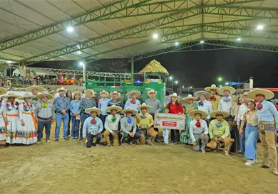 Pícaros de Tuxtla se corona en la Fiesta Dorada Pícaros de Tuxtla se corona en la Fiesta Dorada