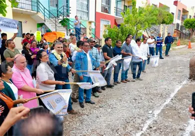 Da banderazo Torres a una vialidad más