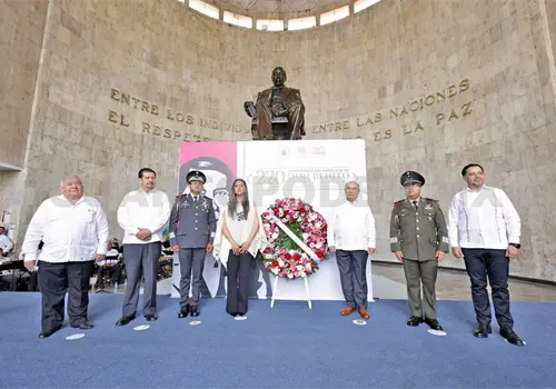 Congreso reivindica el legado de Benito Juárez