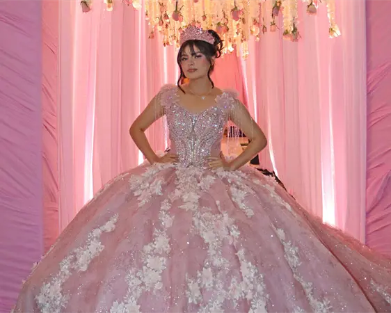 María José, como toda una reina