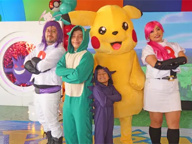 Memo y Max celebran con Pokémon