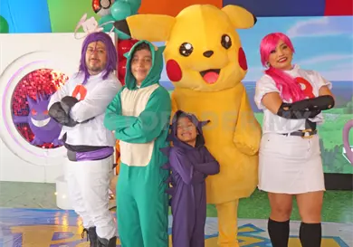 Memo y Max celebran con Pokémon