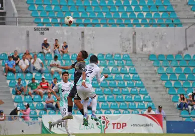 Dividen puntos en el Olímpico de Tapachula