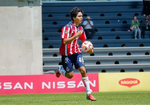 Ángel Ayala, campeón y goleador