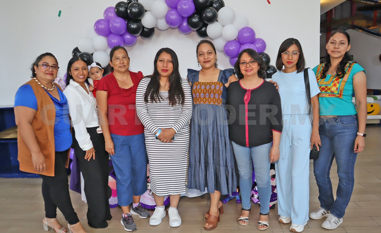 Ximena festeja sus 8 años