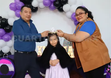 Ximena festeja sus 8 años