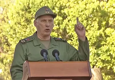 Díaz-Canel pide a cubanos prepararse para la guerra
