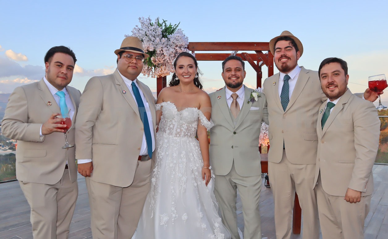 Mariana y Luis unen sus vidas