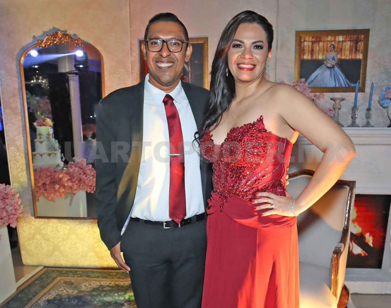 Danna Romina celebra con fiesta romántica