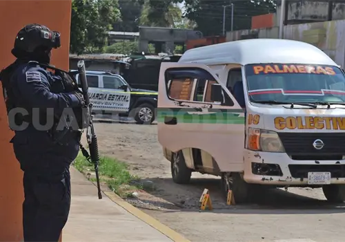 Pierde la vida chofer de combi al ser atacado