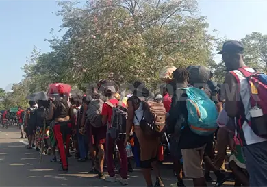 Llega caravana migrante a Escuintla