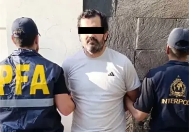 Marina se prenuncia tras captura de Fernando Farías