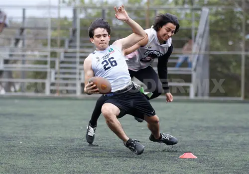 Van por el triunfo en Uniflag