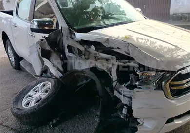 Dormita al volante y acaba estrellándose