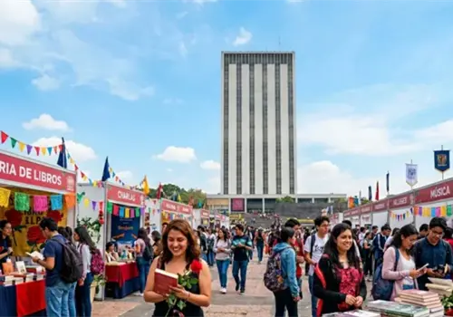 Fiesta del Libro y la Rosa en la UNAM