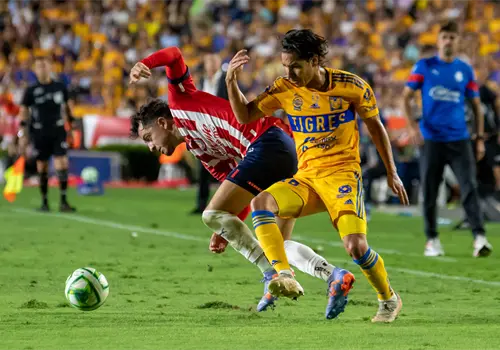 Chivas vs Tigres en cuartos de final