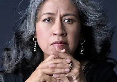 Mercedes Hernández, del Ariel al set