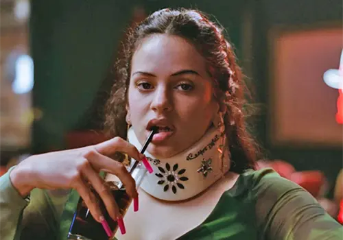 Debuta como actriz en Euphoria