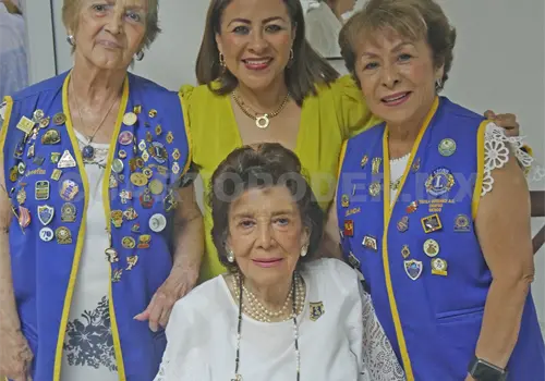 Venturina recibe homenaje