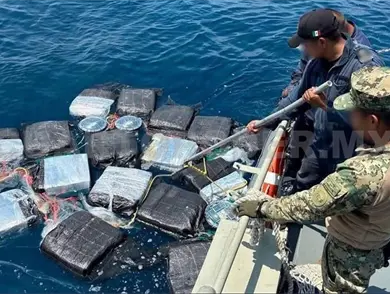 Aseguran 904 kilos de cocaína en alta mar