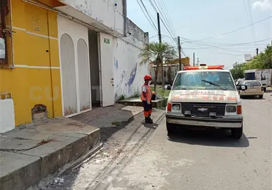 Encuentran a un feto en baño de escuela
