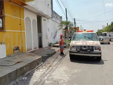 Encuentran a un feto en baño de escuela