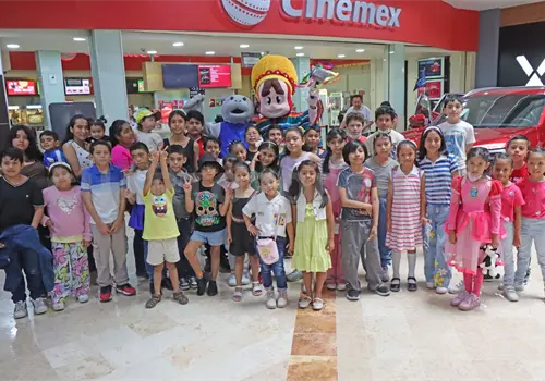Cuarto Poder festeja a los pequeños lectores