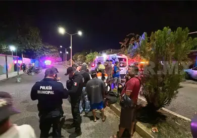 Estudiante es arrollada por compañero de escuela