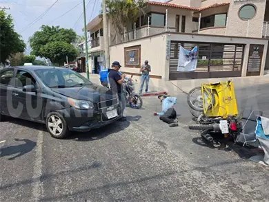 Embiste Aveo a un motorista en el barrio La Pimienta