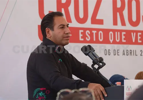 Gobernador apuesta al humanismo en salud