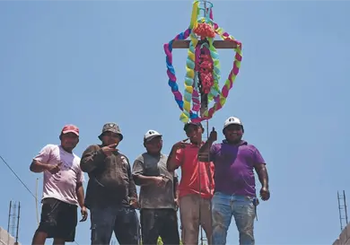 Por qué se festeja el Día de la Santa Cruz