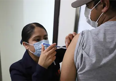 Reportan aplicación de más de 2 millones de vacunas