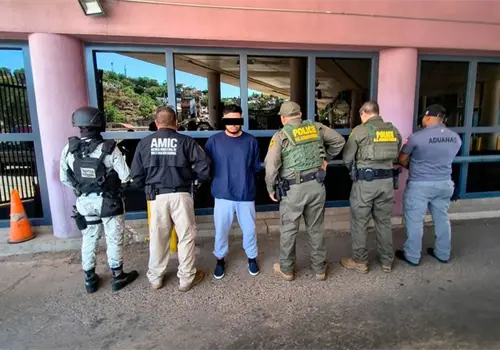 EUA entrega a hombre a la Fiscalía de Sonora