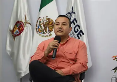 Solicita licencia vicefiscal de Sinaloa