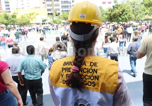 Crece 39 % la participación social en simulacro